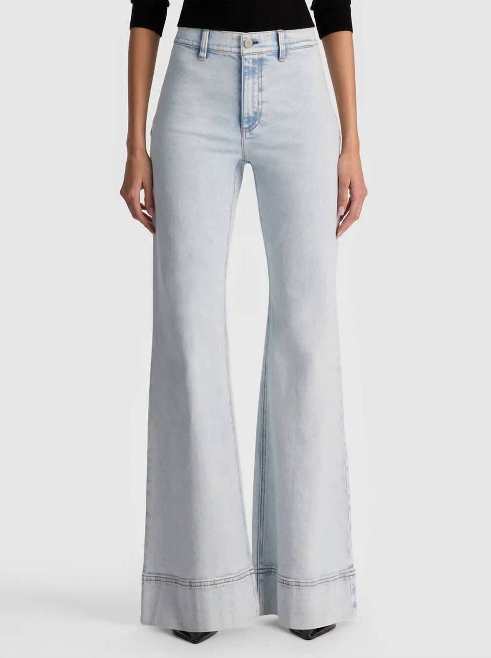 NEW ALICE + OLIVIA gorgeous high-rise flared jeans in light indigo